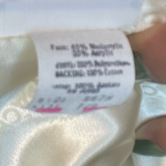 VINTAGE JORDACHE WHITE COAT *** Disclaimer*** - Picture 6 of 9